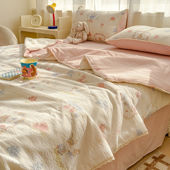 初念 2026新款云感双层纱抗菌花边夏被夏凉被空调被-系列二（好温柔的夏被~） 晴风-镜子里的兔