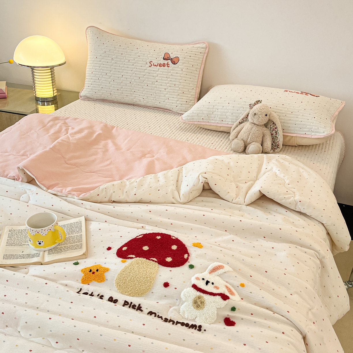 91家纺网 家纺一手货源 找家纺 老帅的工厂店 2026新款云感双层纱毛巾绣夏被夏凉被空调被 蘑菇屋