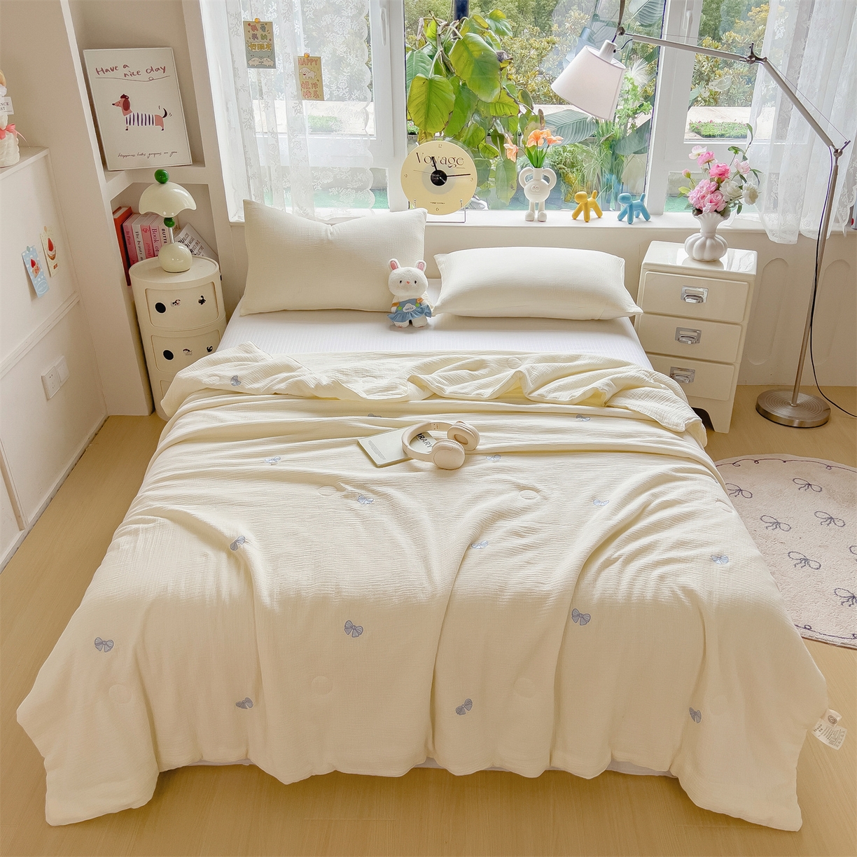 91家纺网 家纺一手货源 找家纺 布凡家居 2026春夏新款全棉刺绣皱皱纱夏被夏凉被空调被 蓝色蝴蝶结