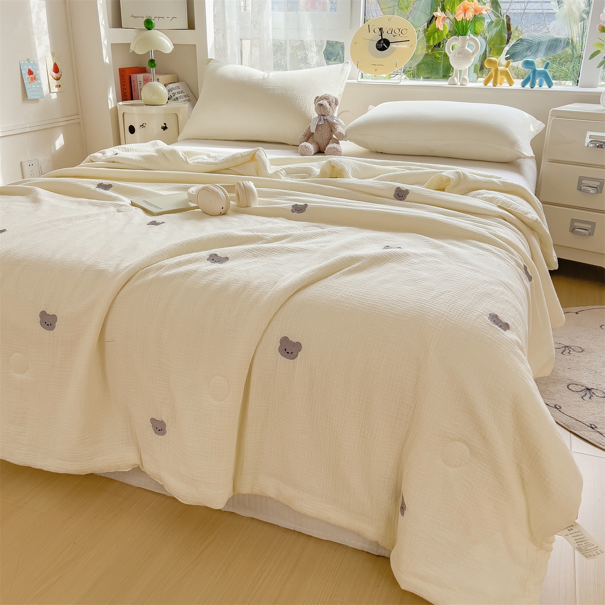 91家纺网 家纺一手货源 找家纺 布凡家居 2026春夏新款全棉刺绣皱皱纱夏被夏凉被空调被 萌萌小熊