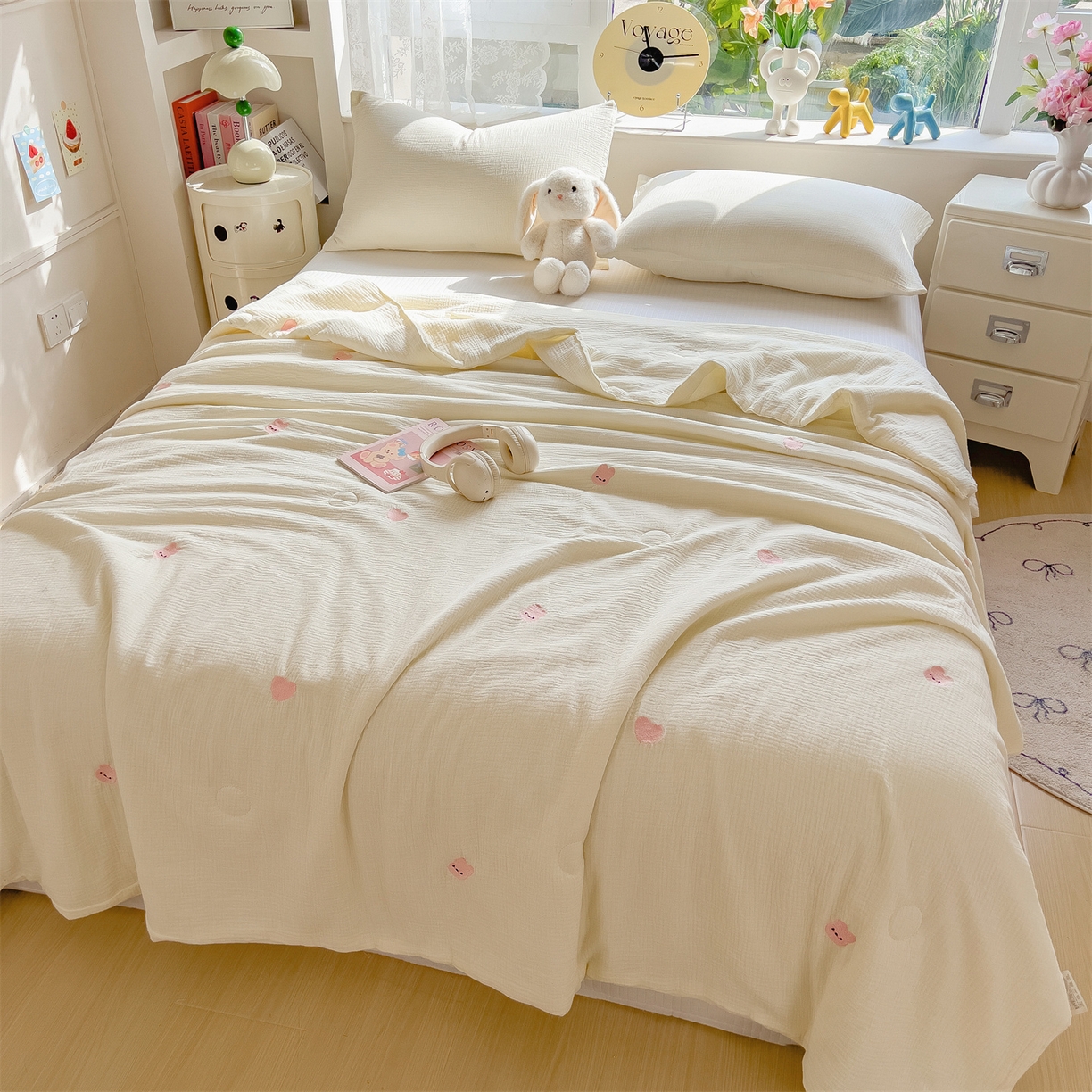 91家纺网 家纺一手货源 找家纺 布凡家居 2026春夏新款全棉刺绣皱皱纱夏被夏凉被空调被 桃心兔