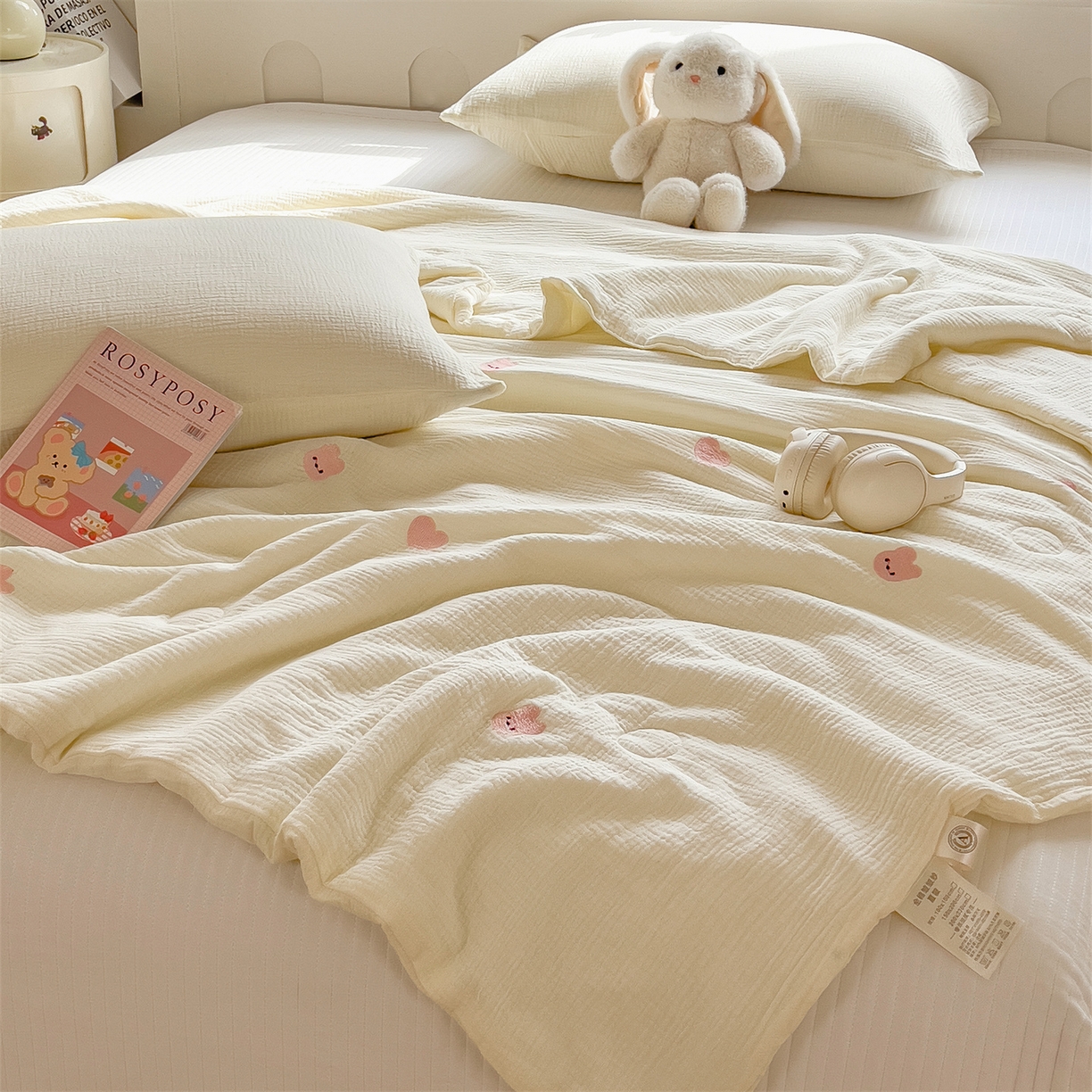 91家纺网 家纺一手货源 找家纺 布凡家居 2026春夏新款全棉刺绣皱皱纱夏被夏凉被空调被 桃心兔