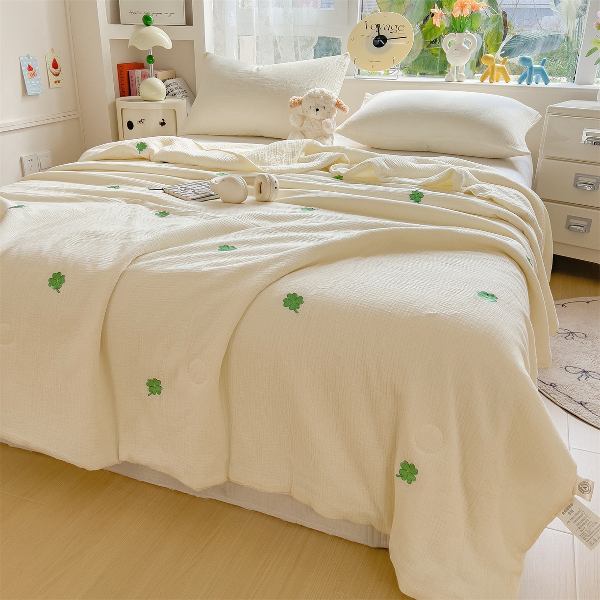 91家纺网 家纺一手货源 找家纺 布凡家居 2026春夏新款全棉刺绣皱皱纱夏被夏凉被空调被 幸运草