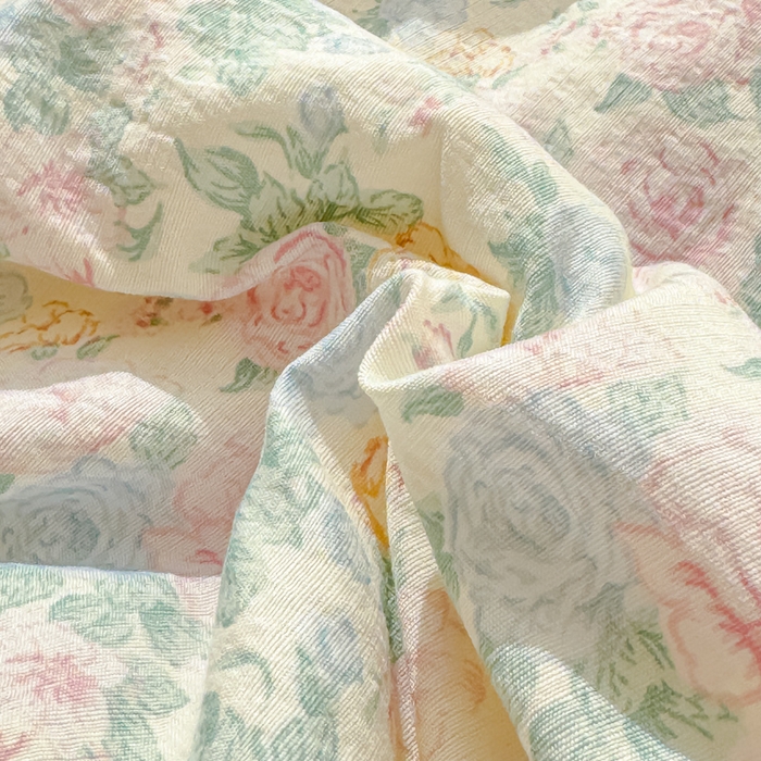 91家纺网 家纺一手货源 找家纺 初念 2026新款云感双层纱抗菌花边夏被夏凉被空调被-系列二（好温柔的夏被~） 晴风-童话花岛