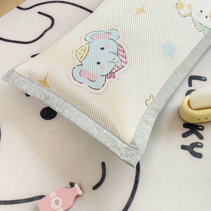 91家纺网 家纺一手货源 找家纺 鱼宝 2026新款儿童凉感冰藤枕套冰丝枕头枕芯 lucky家族