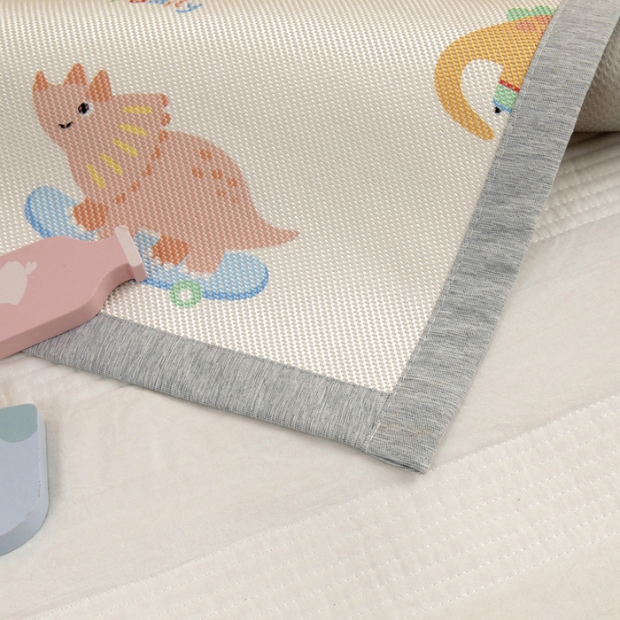 91家纺网 家纺一手货源 找家纺 鱼宝 2026新款儿童凉感冰藤枕套冰丝枕头枕芯 七彩恐龙