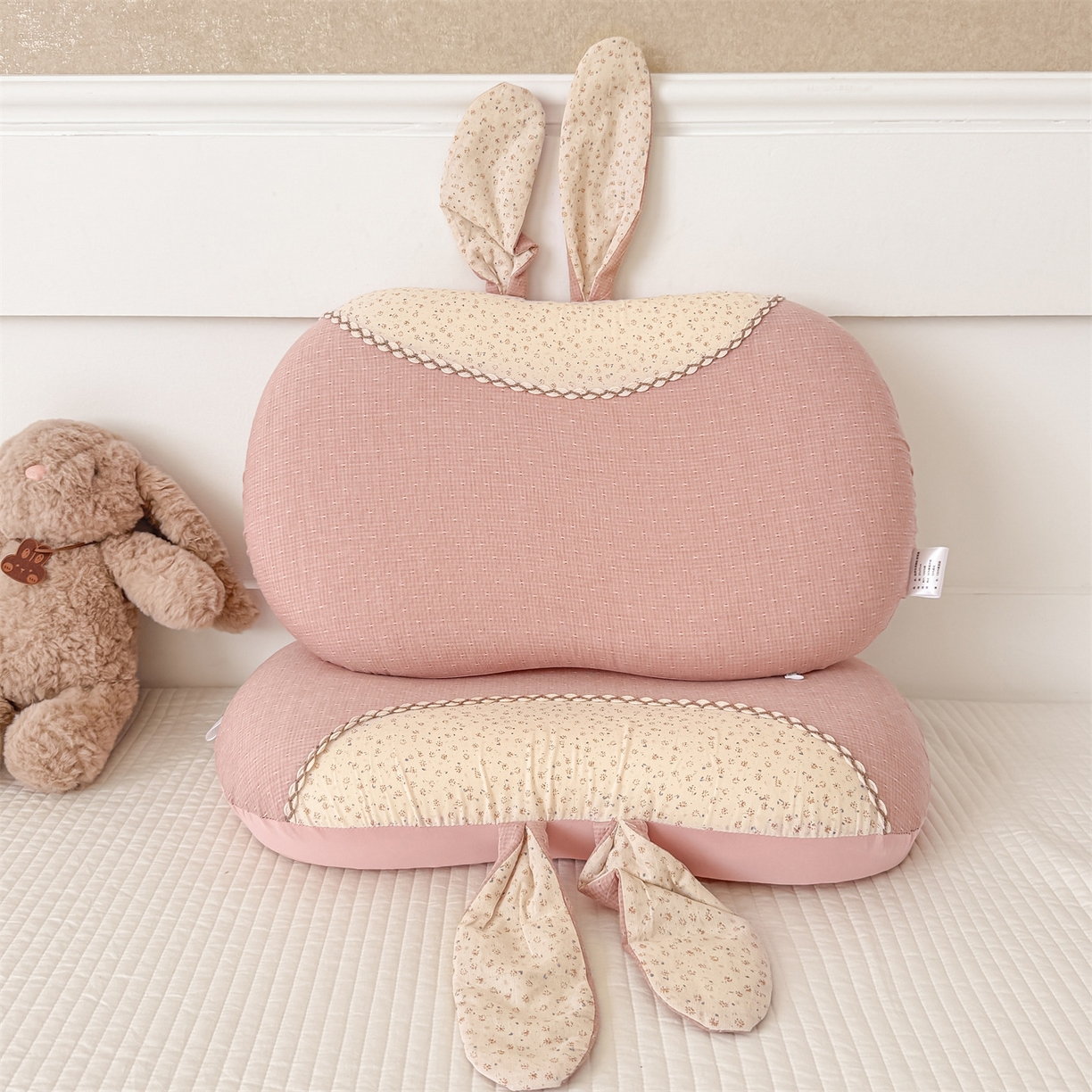 麦肯锡 2026新款自然生活记忆枕枕头枕芯-折耳兔 折耳兔-粉色