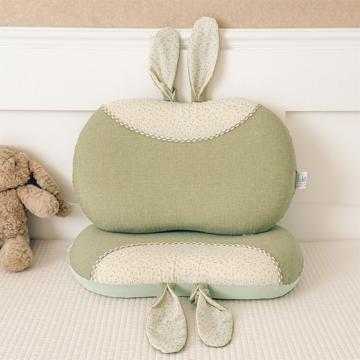 麦肯锡 2026新款自然生活记忆枕枕头枕芯-折耳兔 折耳兔-绿色