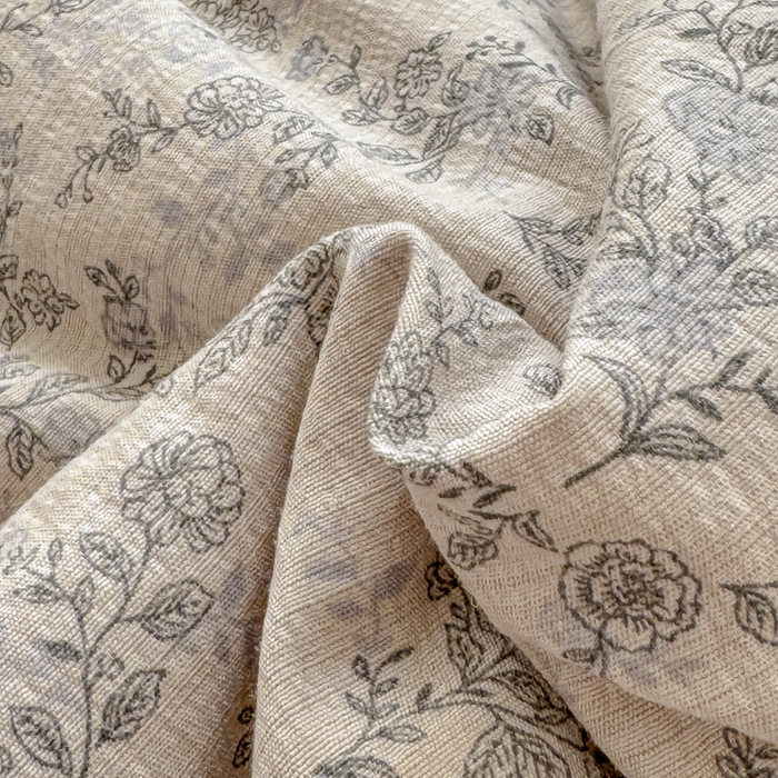 91家纺网 家纺一手货源 找家纺 初念 2026新款云感双层纱抗菌花边夏被夏凉被空调被-系列二（好温柔的夏被~） 晴风-竹韵花语