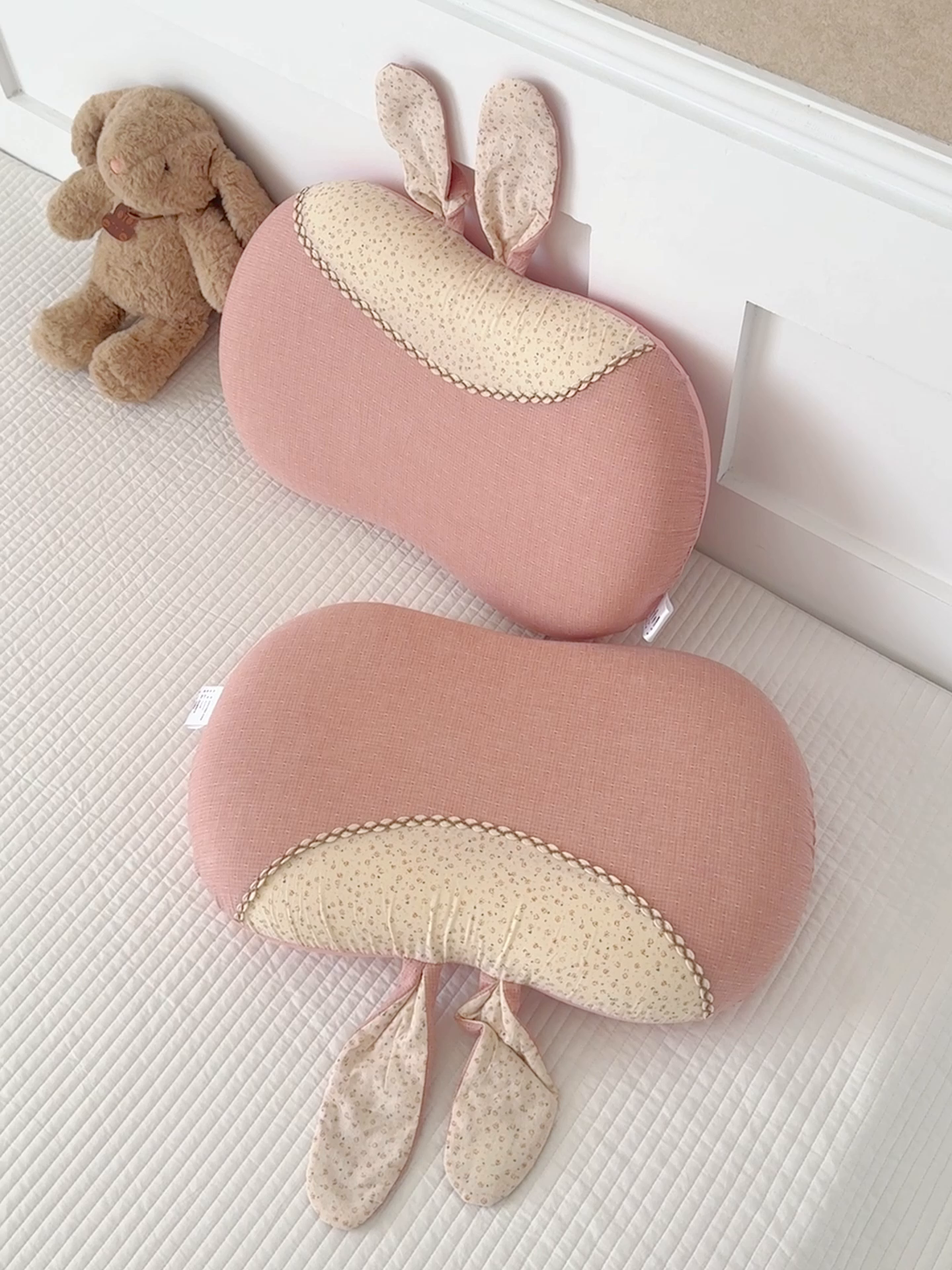 91家纺网 家纺一手货源 找家纺 麦肯锡 2026新款自然生活记忆枕枕头枕芯-折耳兔 折耳兔-粉色