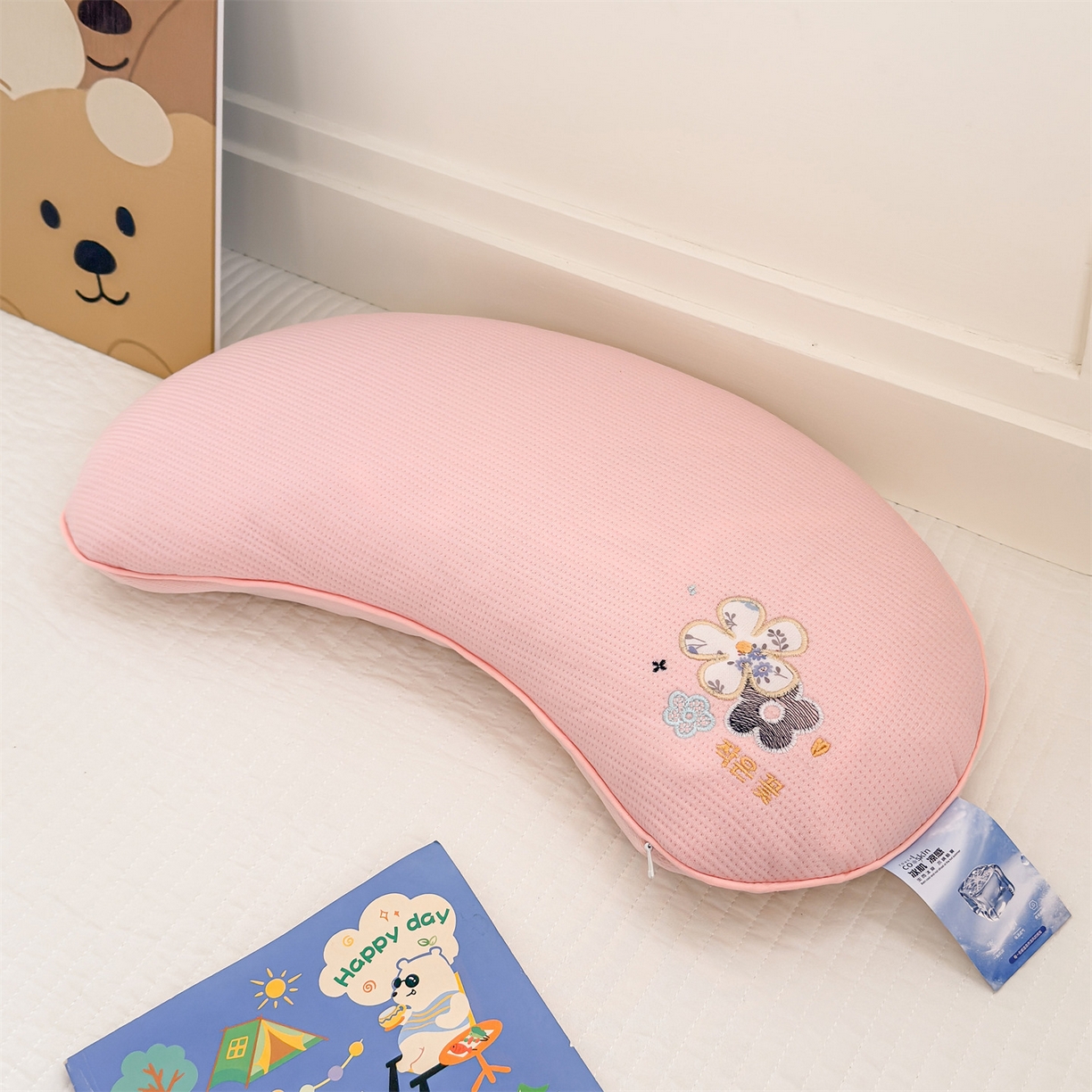 91家纺网 家纺一手货源 找家纺 （总）麦肯锡 2026新款柔纹花眠月牙荞麦枕枕头枕芯