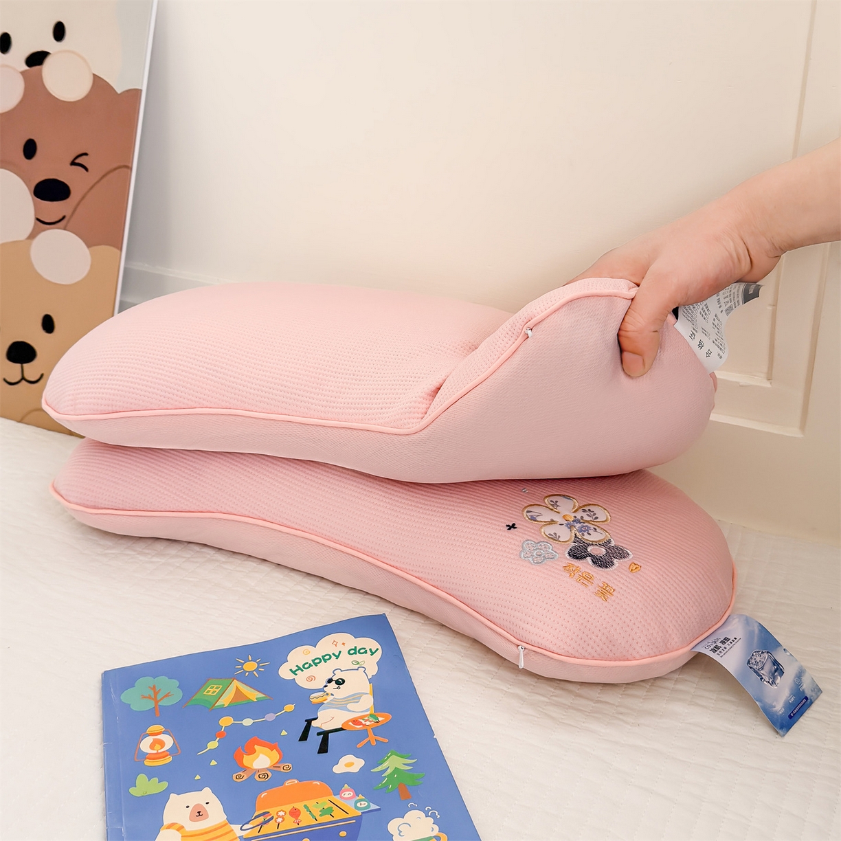 91家纺网 家纺一手货源 找家纺 麦肯锡 2026新款柔纹花眠月牙荞麦枕枕头枕芯 柔纹花眠月牙荞麦枕-粉色