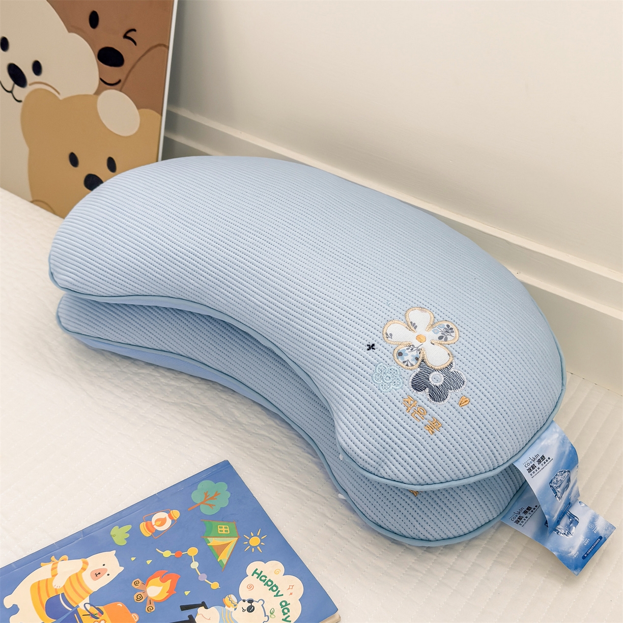 91家纺网 家纺一手货源 找家纺 麦肯锡 2026新款柔纹花眠月牙荞麦枕枕头枕芯 柔纹花眠月牙荞麦枕-蓝色