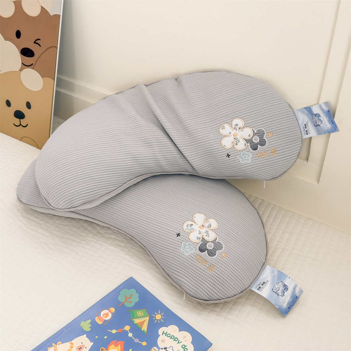 91家纺网 家纺一手货源 找家纺 麦肯锡 2026新款柔纹花眠月牙荞麦枕枕头枕芯 柔纹花眠月牙荞麦枕-灰色