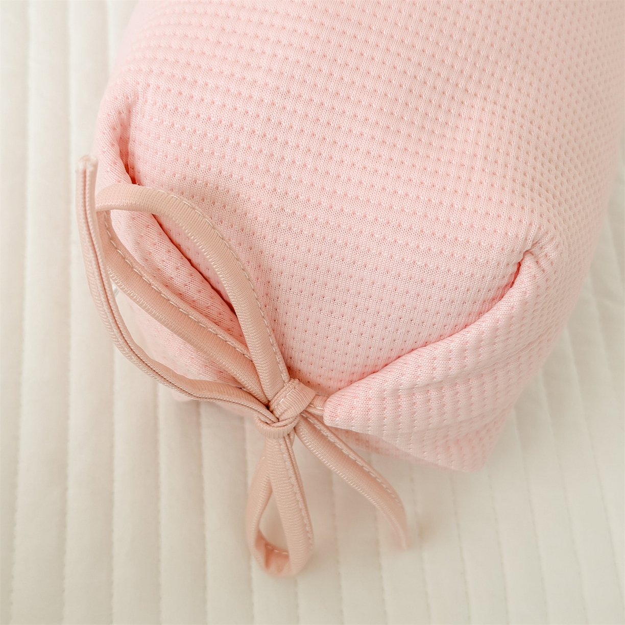 91家纺网 家纺一手货源 找家纺 （总）麦肯锡 2026新款柔纹花眠糖果荞麦枕枕头枕芯