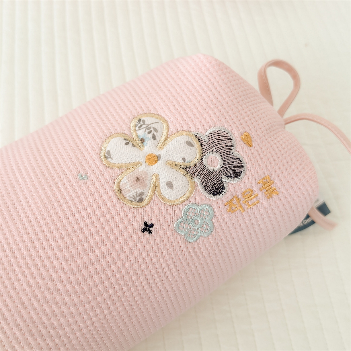 91家纺网 家纺一手货源 找家纺 麦肯锡 2026新款柔纹花眠糖果荞麦枕枕头枕芯 柔纹花眠糖果荞麦枕-粉色