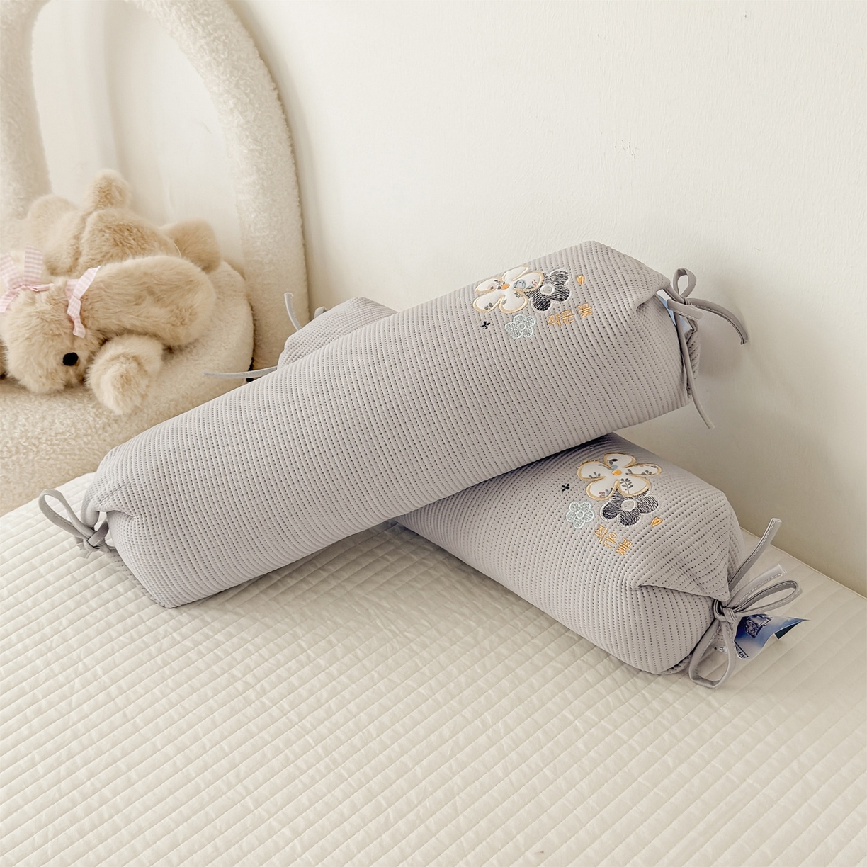 91家纺网 家纺一手货源 找家纺 麦肯锡 2026新款柔纹花眠糖果荞麦枕枕头枕芯 柔纹花眠糖果荞麦枕-灰色