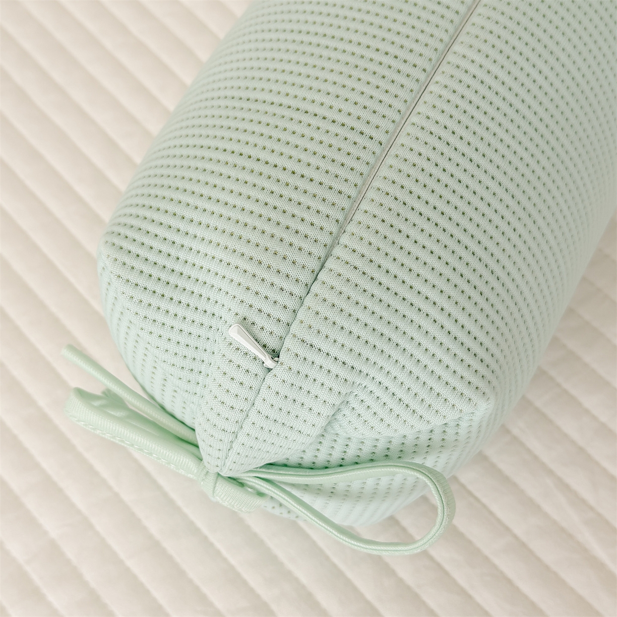 91家纺网 家纺一手货源 找家纺 麦肯锡 2026新款柔纹花眠糖果荞麦枕枕头枕芯 柔纹花眠糖果荞麦枕-绿色