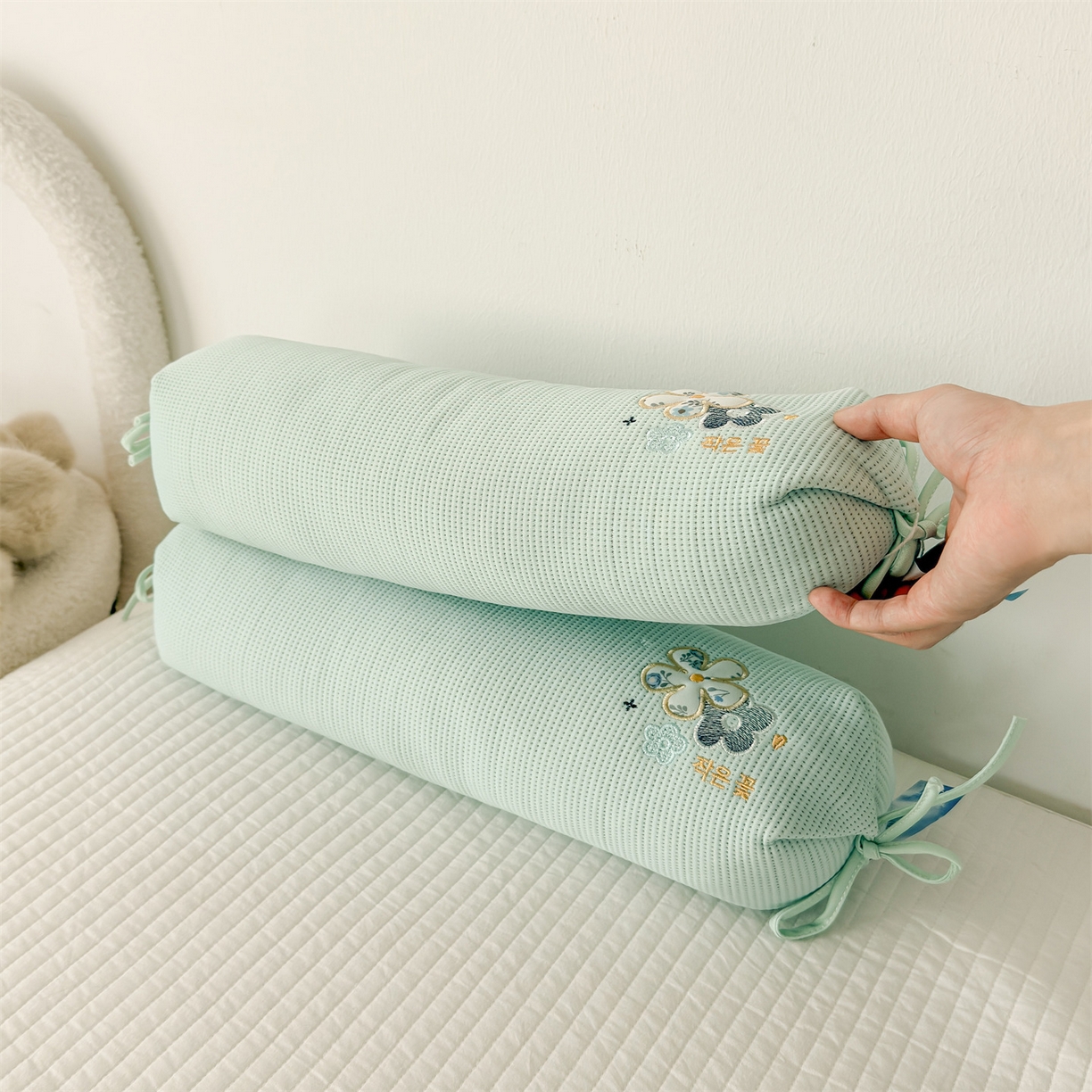 91家纺网 家纺一手货源 找家纺 麦肯锡 2026新款柔纹花眠糖果荞麦枕枕头枕芯 柔纹花眠糖果荞麦枕-绿色