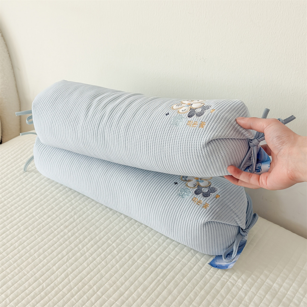 91家纺网 家纺一手货源 找家纺 麦肯锡 2026新款柔纹花眠糖果荞麦枕枕头枕芯 柔纹花眠糖果荞麦枕-蓝色