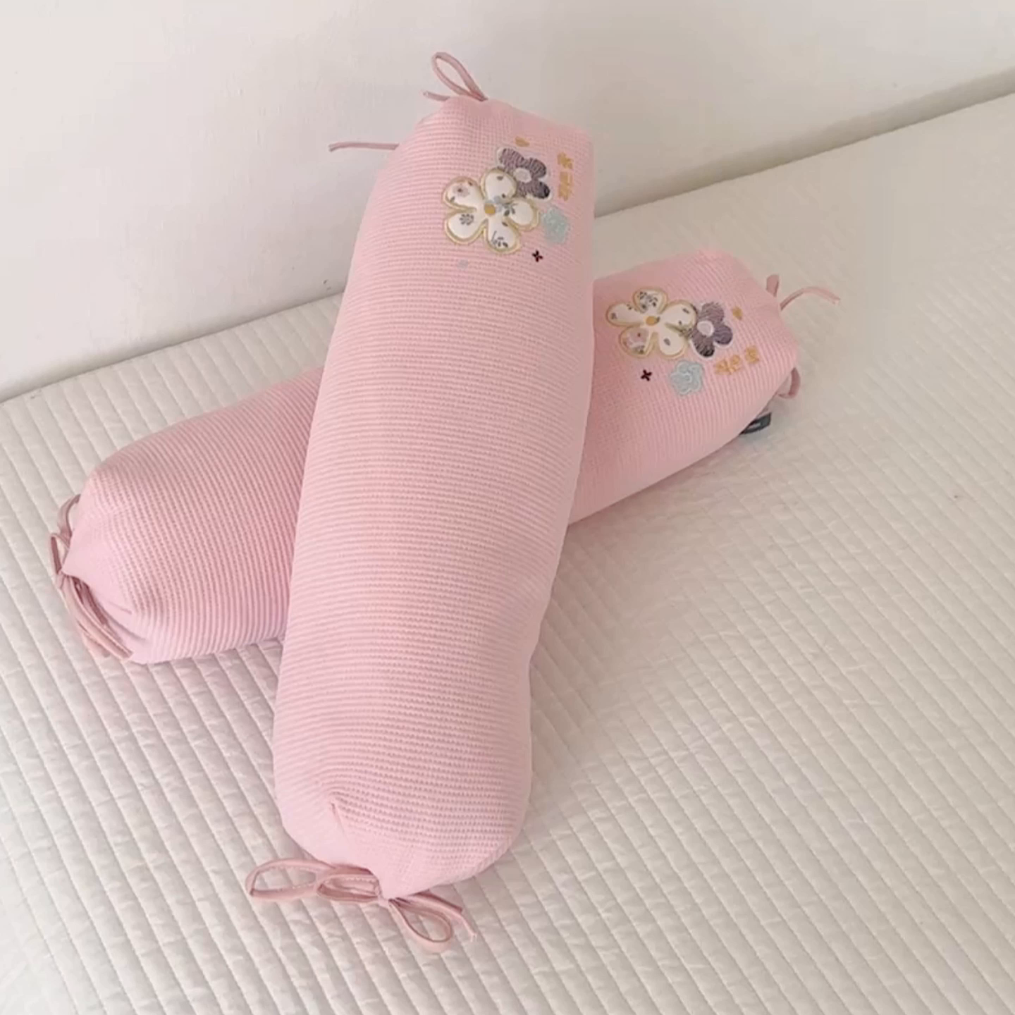 91家纺网 家纺一手货源 找家纺 （总）麦肯锡 2026新款柔纹花眠糖果荞麦枕枕头枕芯