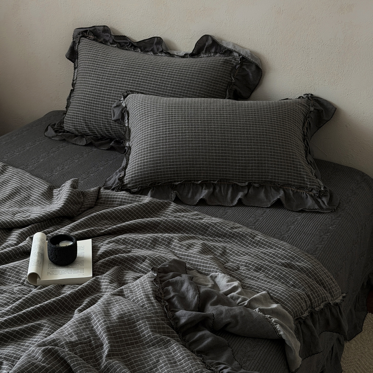 91家纺网 家纺一手货源 找家纺 米菲 2026新款全棉色织提花夏被夏凉被空调被 玲珑格