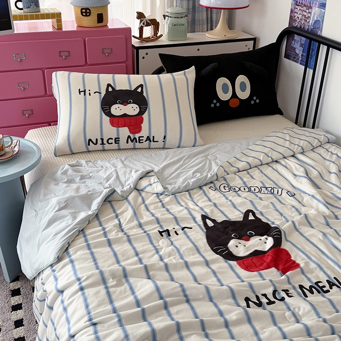 91家纺网 家纺一手货源 找家纺 HL原创 2026新款大版印花针织棉小冰皮双感被夏被夏凉被空调被 条纹猫