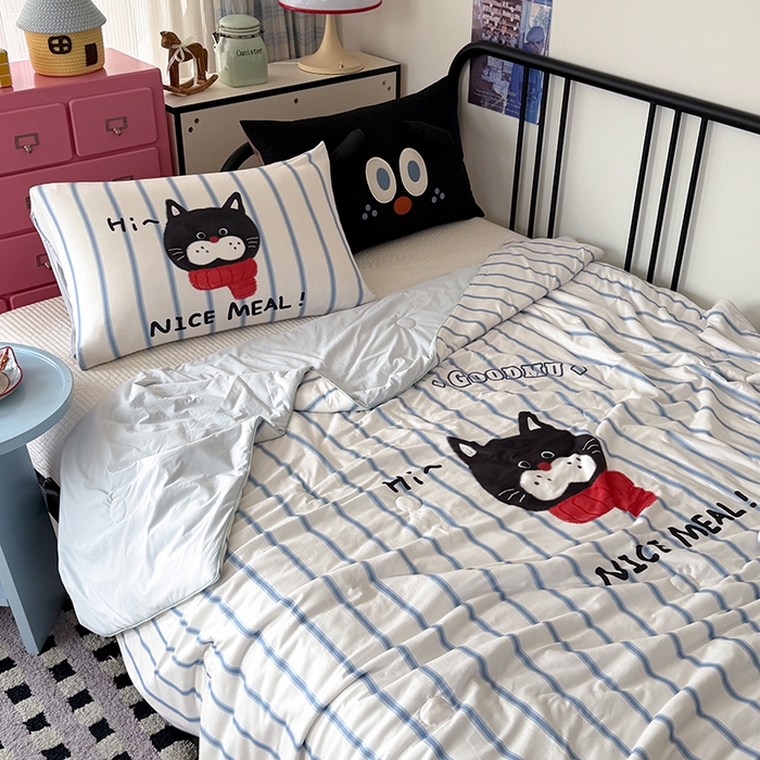 91家纺网 家纺一手货源 找家纺 HL原创 2026新款大版印花针织棉小冰皮双感被夏被夏凉被空调被 条纹猫