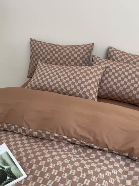 91家纺网 家纺一手货源 找家纺 乐家毛巾被（工厂自产自销） 2026新款40s全棉纯棉色织提花四件套 简序格韵