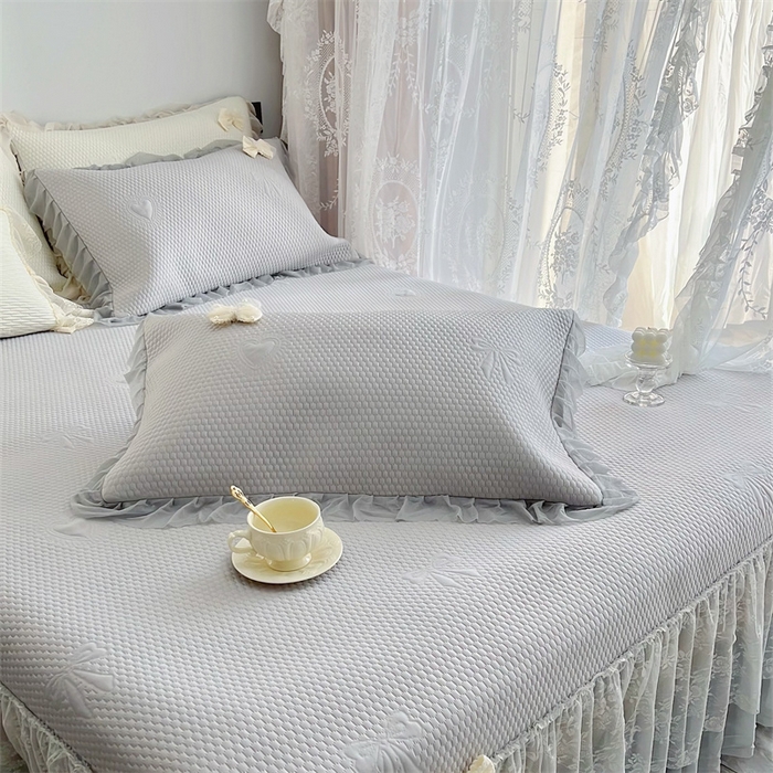 91家纺网 家纺一手货源 找家纺 恋尚羽家纺 2026新款高分子PE凉泡泡大床裙凉感席波浪冰豆豆凉席席子三件套-蝴蝶结系列 蝴蝶结-灰色