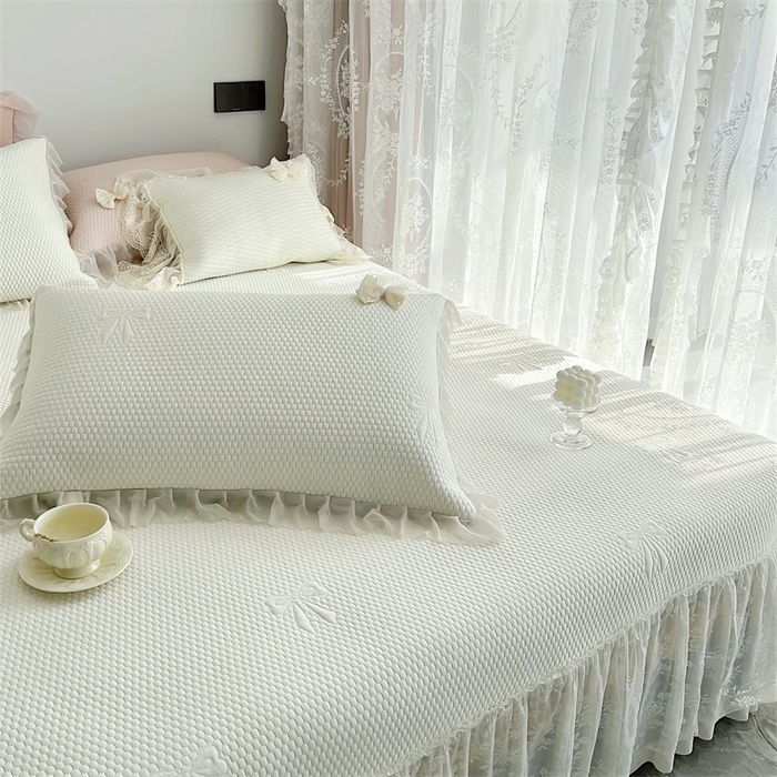 91家纺网 家纺一手货源 找家纺 恋尚羽家纺 2026新款高分子PE凉泡泡大床裙凉感席波浪冰豆豆凉席席子三件套-蝴蝶结系列 蝴蝶结-米白色