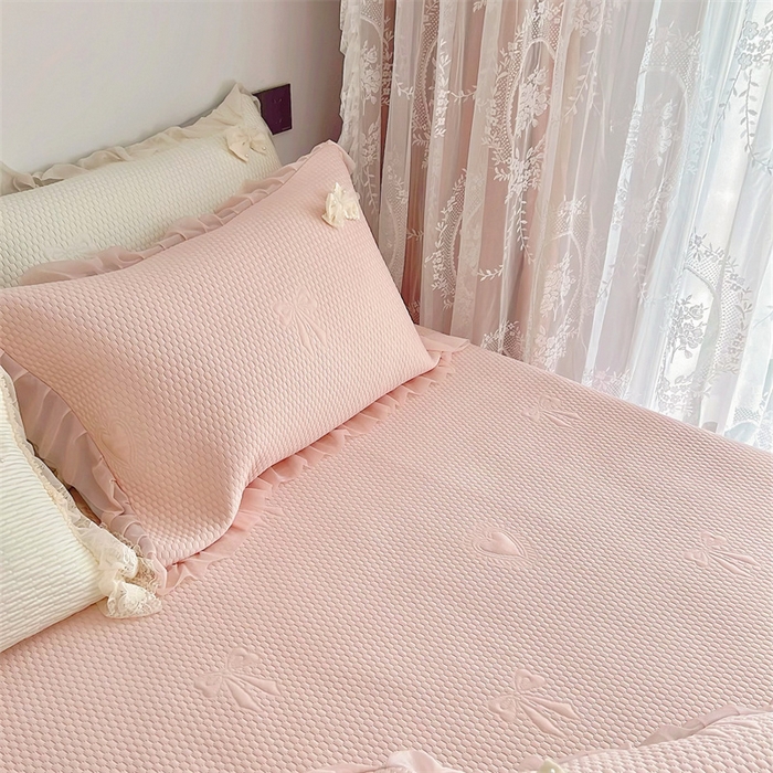 91家纺网 家纺一手货源 找家纺 恋尚羽家纺 2026新款高分子PE凉泡泡大床裙凉感席波浪冰豆豆凉席席子三件套-蝴蝶结系列 蝴蝶结-粉色