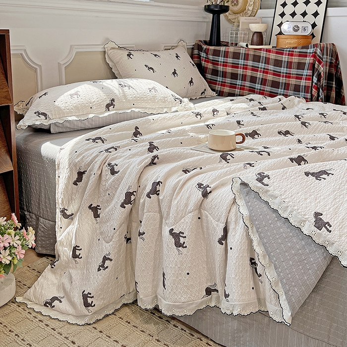 91家纺网 家纺一手货源 找家纺 梦莱斯 2026新款印花夏被四件套 奔腾小马