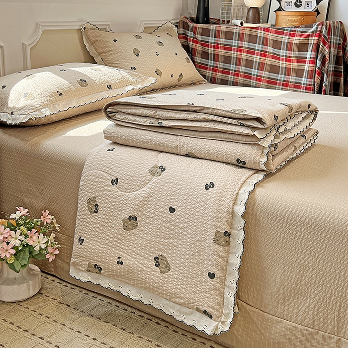 91家纺网 家纺一手货源 找家纺 梦莱斯 2026新款印花夏被四件套 可爱Kitty