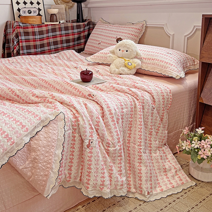 91家纺网 家纺一手货源 找家纺 梦莱斯 2026新款印花夏被四件套 泡芙小狗