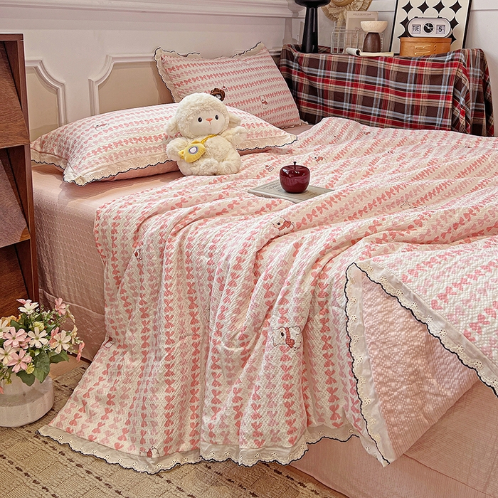 91家纺网 家纺一手货源 找家纺 梦莱斯 2026新款印花夏被四件套 泡芙小狗