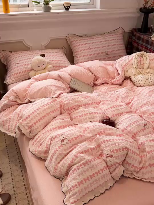 91家纺网 家纺一手货源 找家纺 梦莱斯 2026新款印花夏被四件套 泡芙小狗