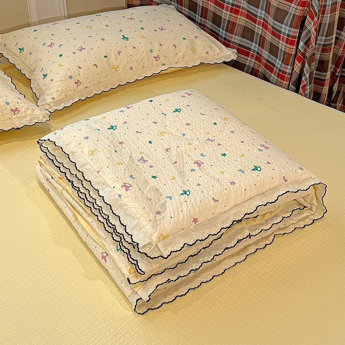 91家纺网 家纺一手货源 找家纺 梦莱斯 2026新款印花夏被四件套 五彩缤纷