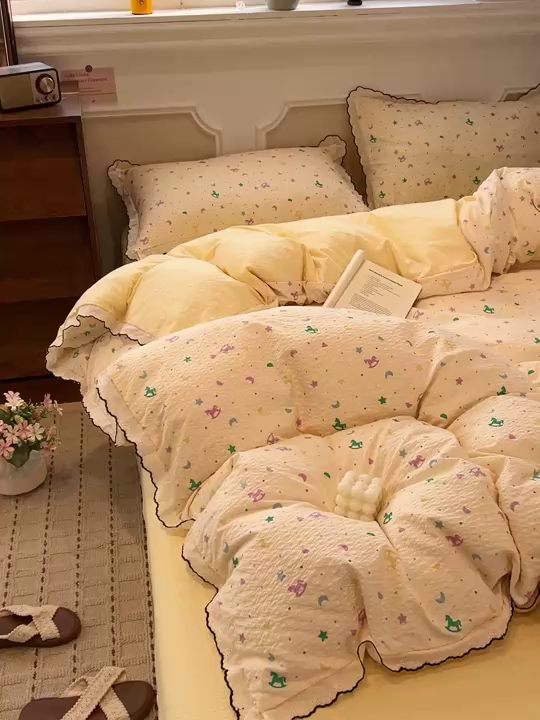 91家纺网 家纺一手货源 找家纺 梦莱斯 2026新款印花夏被四件套 五彩缤纷