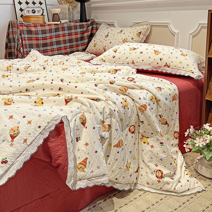 91家纺网 家纺一手货源 找家纺 梦莱斯 2026新款印花夏被四件套 星星人-红