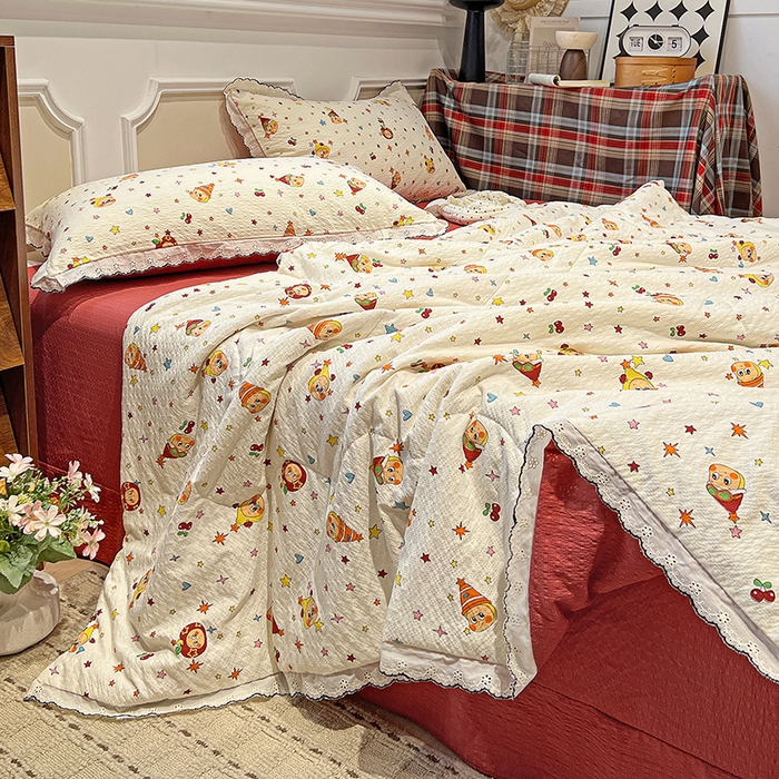 91家纺网 家纺一手货源 找家纺 梦莱斯 2026新款印花夏被四件套 星星人-红