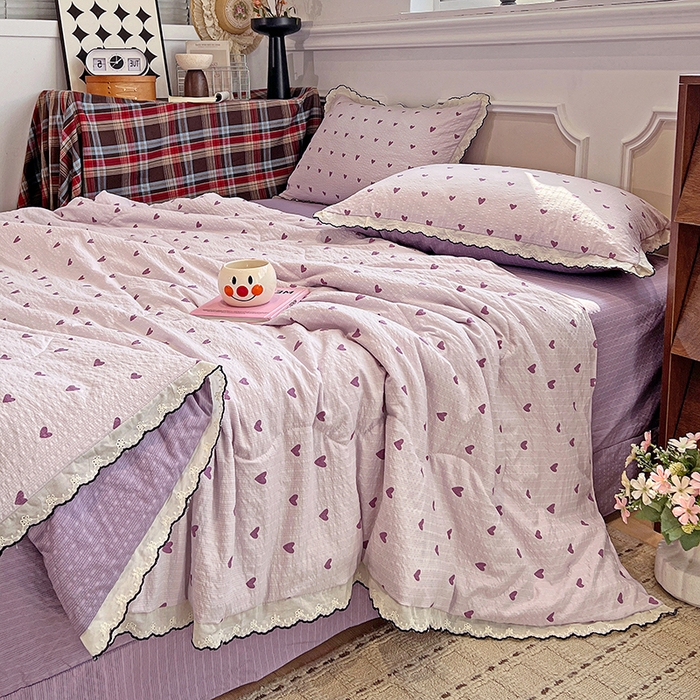 91家纺网 家纺一手货源 找家纺 梦莱斯 2026新款印花夏被四件套 紫色爱心