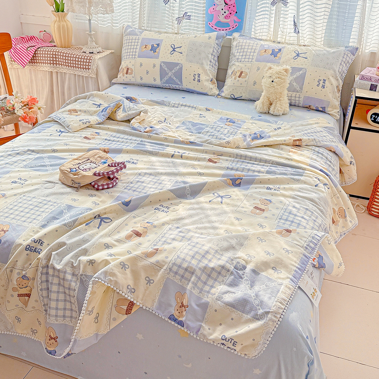 91家纺网 家纺一手货源 找家纺 优被业 2026新款全棉韩式小球球款大豆夏被，夏被四件套，空调被（加微信送买家秀） 海浪摇篮