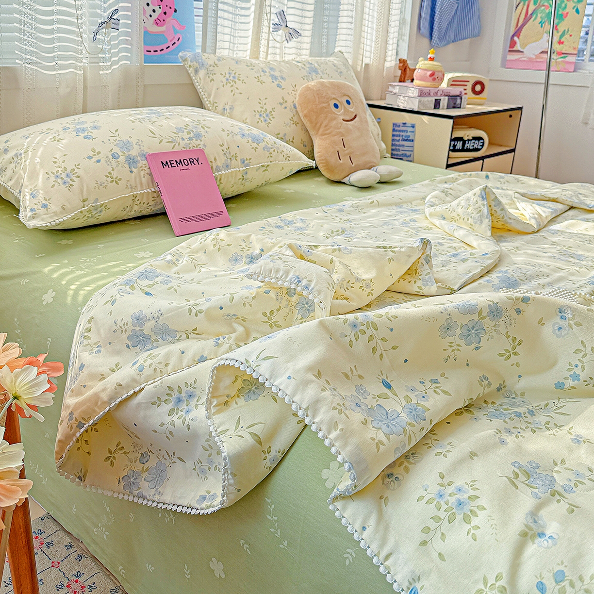 91家纺网 家纺一手货源 找家纺 优被业 2026新款全棉韩式小球球款大豆夏被，夏被四件套，空调被（加微信送买家秀） 蓝絮花