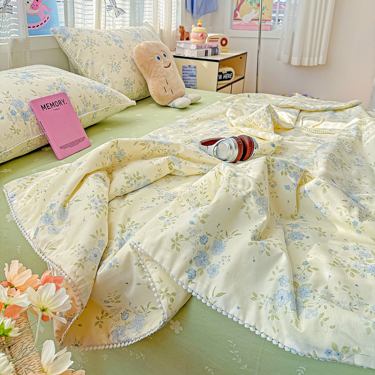 91家纺网 家纺一手货源 找家纺 优被业 2026新款全棉韩式小球球款大豆夏被，夏被四件套，空调被（加微信送买家秀） 蓝絮花