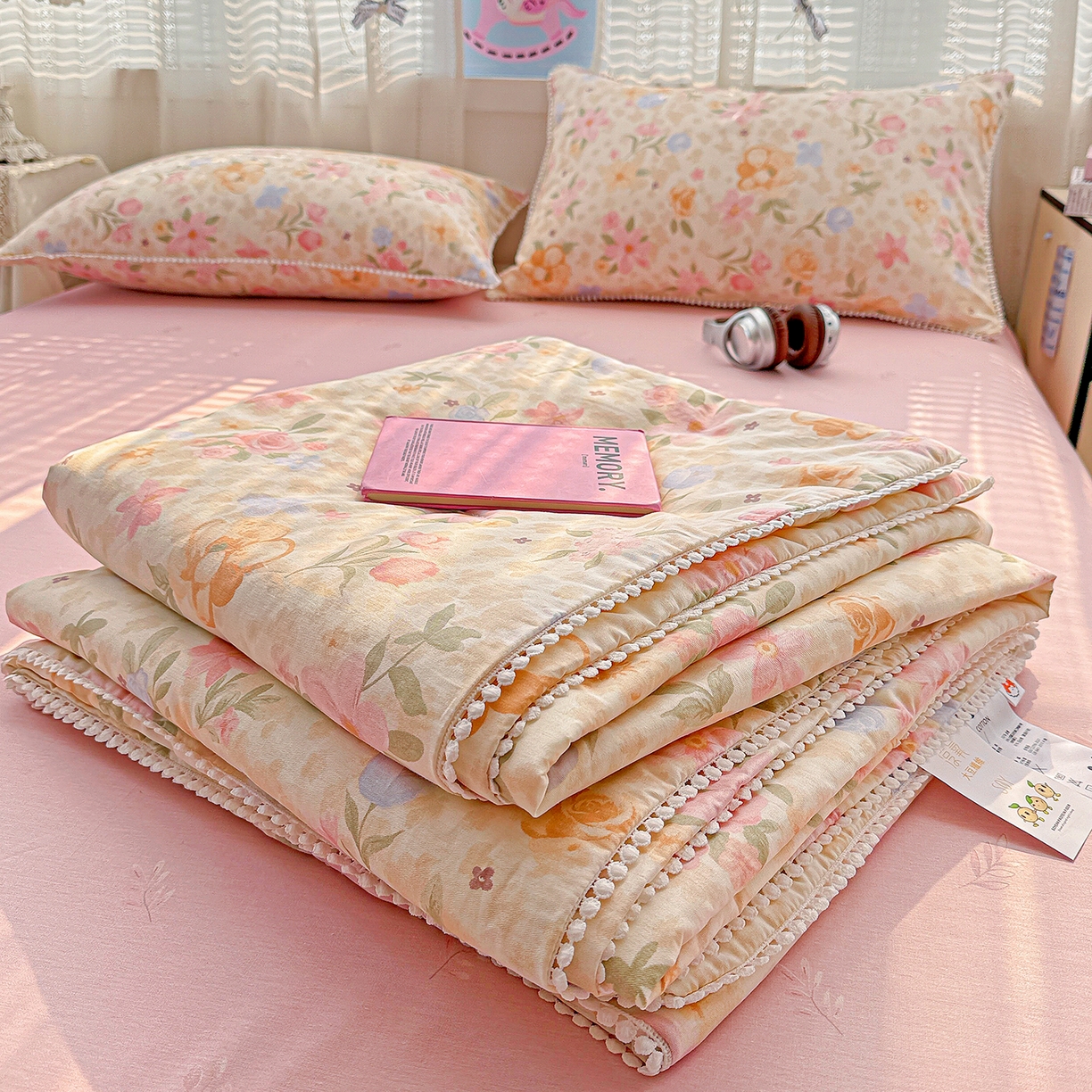 91家纺网 家纺一手货源 找家纺 优被业 2026新款全棉韩式小球球款大豆夏被，夏被四件套，空调被（加微信送买家秀） 浅樱故事