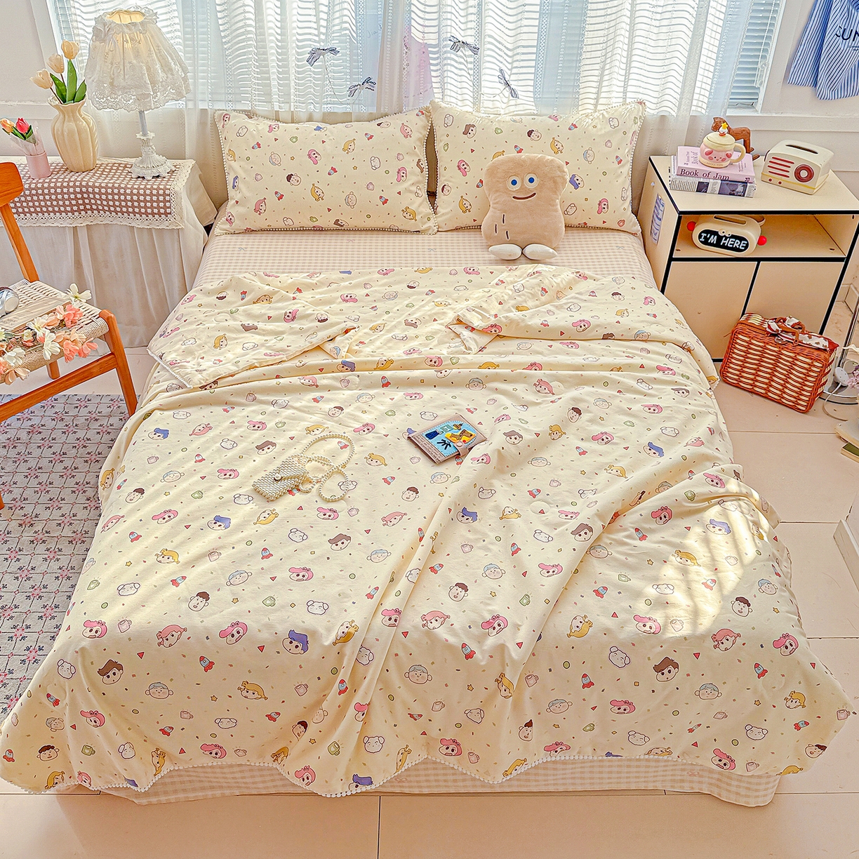 91家纺网 家纺一手货源 找家纺 优被业 2026新款全棉韩式小球球款大豆夏被，夏被四件套，空调被（加微信送买家秀） 糖果幼儿园