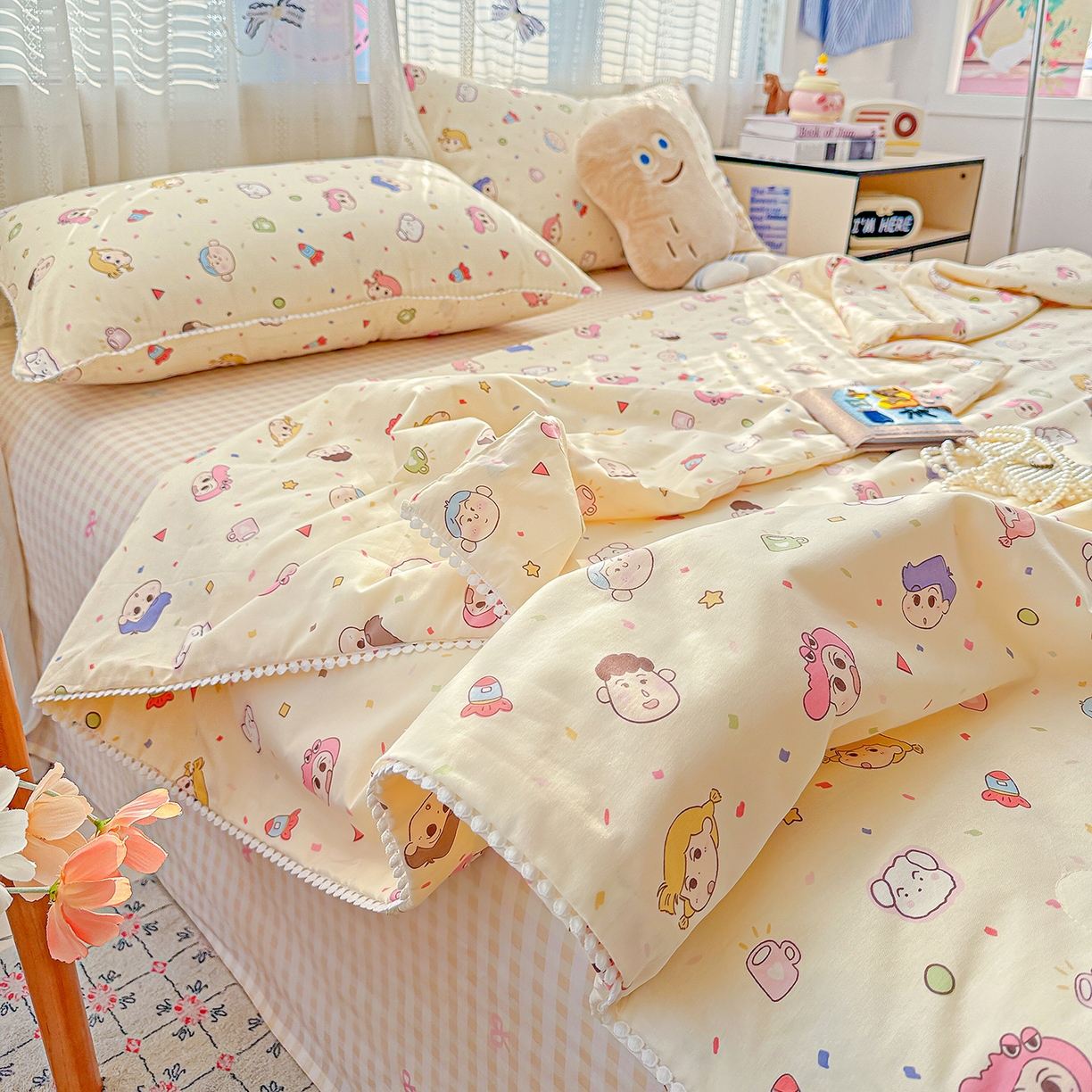 91家纺网 家纺一手货源 找家纺 优被业 2026新款全棉韩式小球球款大豆夏被，夏被四件套，空调被（加微信送买家秀） 糖果幼儿园