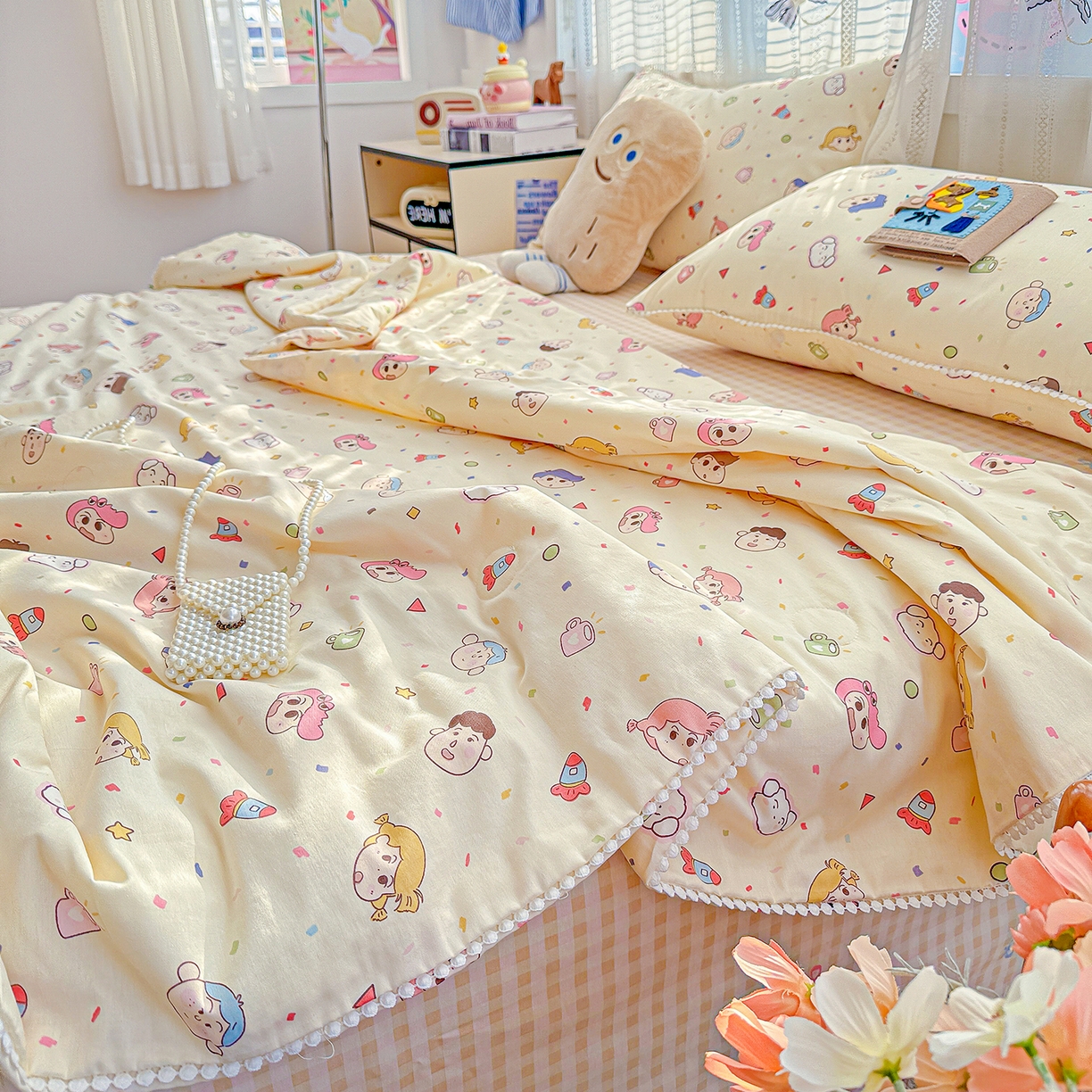 91家纺网 家纺一手货源 找家纺 优被业 2026新款全棉韩式小球球款大豆夏被，夏被四件套，空调被（加微信送买家秀） 糖果幼儿园