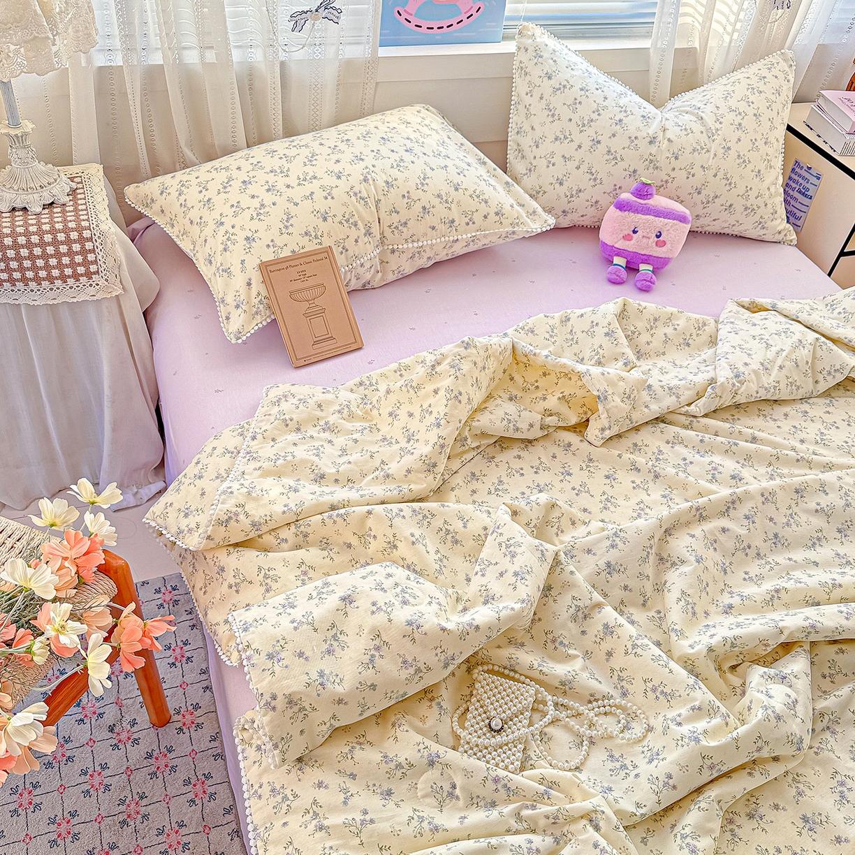 91家纺网 家纺一手货源 找家纺 优被业 2026新款全棉韩式小球球款大豆夏被，夏被四件套，空调被（加微信送买家秀） 星辰蔷薇